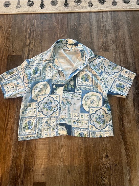 Abercrombie & Fitch Tops - Abercrombie & Fitch Blue and White Floral Patchwork Button-Up Top